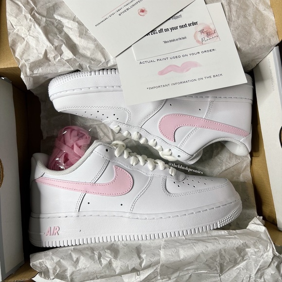 Nike Custom Air Force 1 Low NWT - Picture 3 of 3